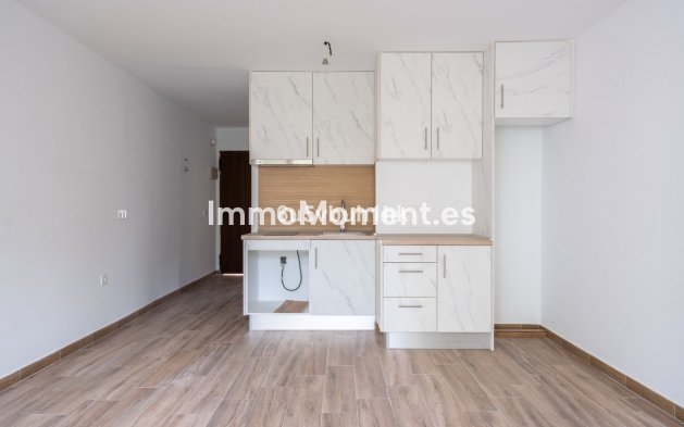 Resale - Apartment - Fuengirola - Los Pacos