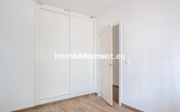 Resale - Apartment - Fuengirola - Los Pacos