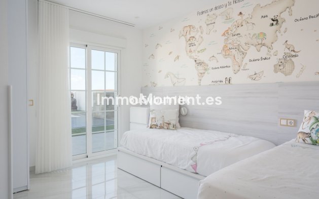 Revente - Maison mitoyenne - Marbella - La Mairena