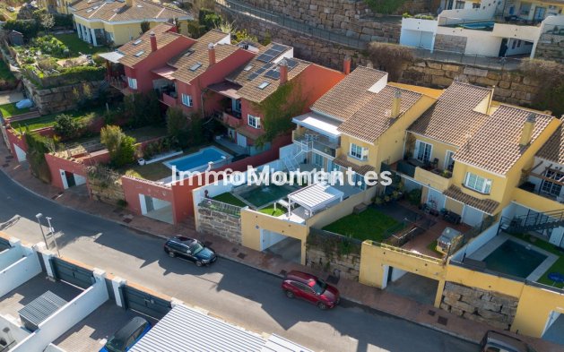 Revente - Maison mitoyenne - Marbella - La Mairena