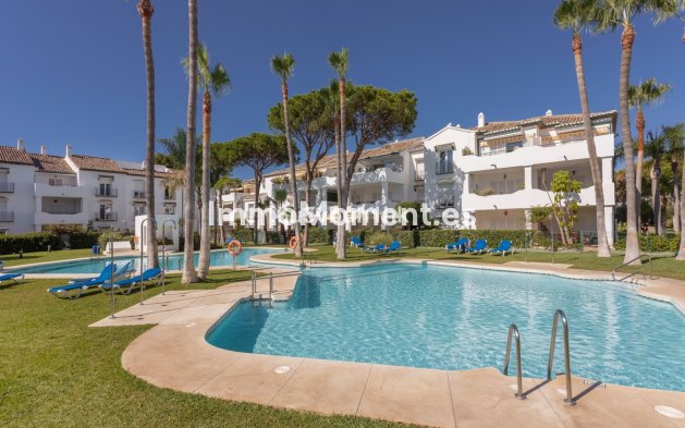 Reventa - Apartamento - Estepona  - Estepona Centro