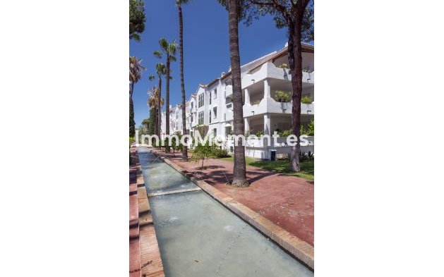 Reventa - Apartamento - Estepona  - Estepona Centro