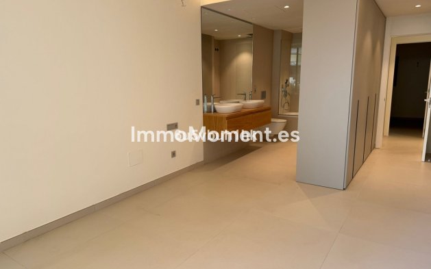 Wiederverkauf - Wohnung - Fuengirola - Fuengirola Centro