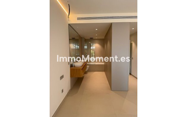 Wiederverkauf - Wohnung - Fuengirola - Fuengirola Centro