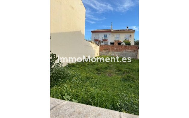 Resale - Land - Fuengirola - Los Pacos