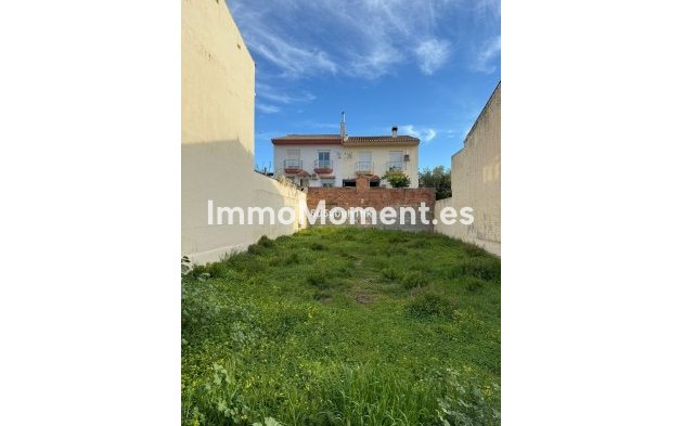 Resale - Land - Fuengirola - Los Pacos