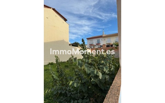 Resale - Land - Fuengirola - Los Pacos
