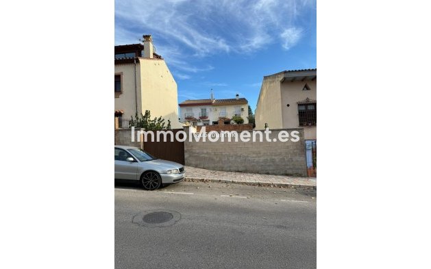 Resale - Land - Fuengirola - Los Pacos