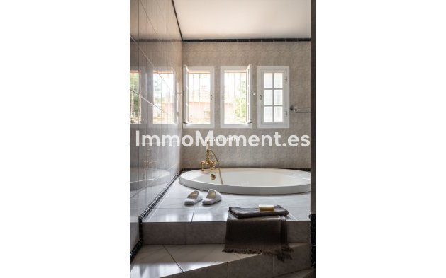 Bestaande woning - Villa - Mijas