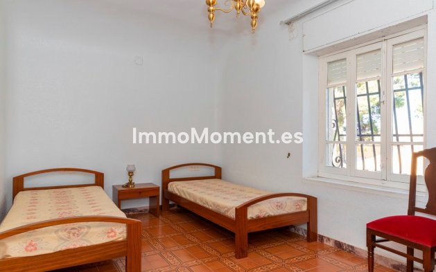 Resale - Villa - Yecla - Yecla Centro