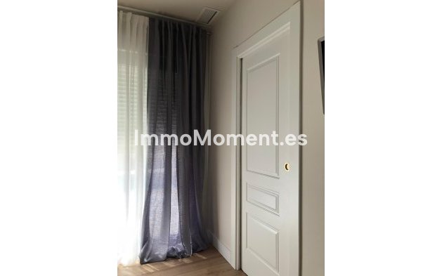 Revente - Villa - Pinoso - Pinoso Centro