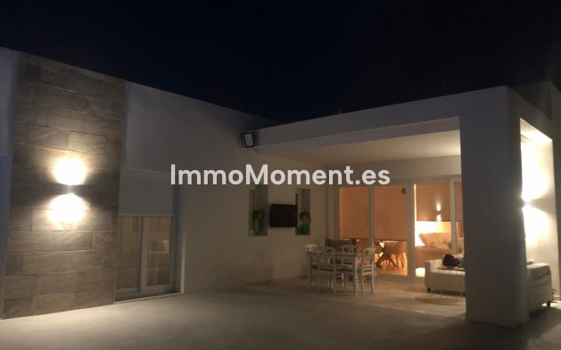 Revente - Villa - Pinoso - Pinoso Centro