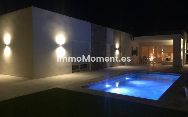 Revente - Villa - Pinoso - Pinoso Centro