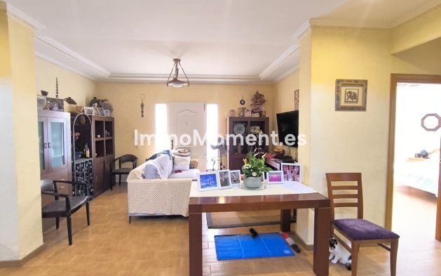 Resale - Villa - Yecla - Yecla Centro