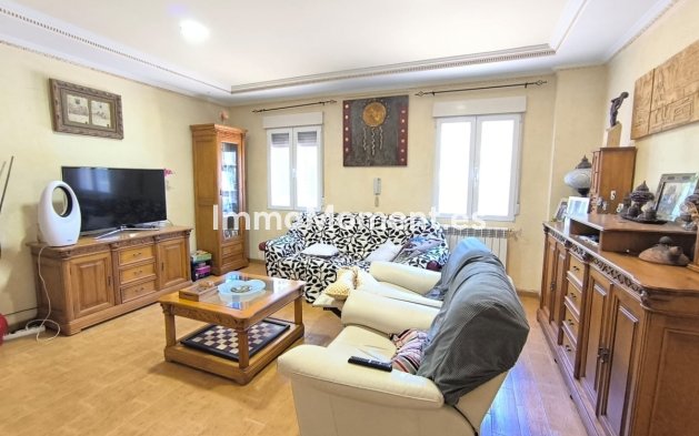 Resale - Villa - Yecla - Yecla Centro