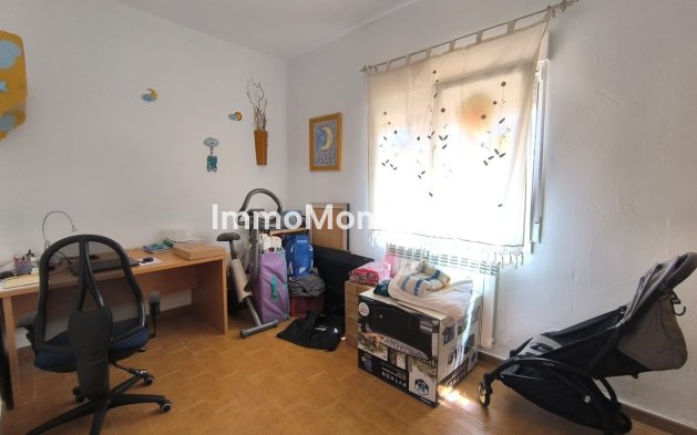 Resale - Villa - Yecla - Yecla Centro