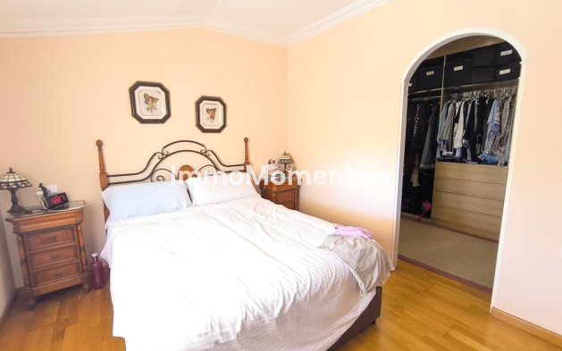 Resale - Villa - Yecla - Yecla Centro