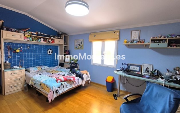 Resale - Villa - Yecla - Yecla Centro