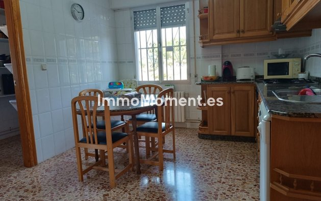 Wiederverkauf - Villa - Yecla - Yecla Centro