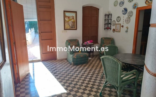 Resale - Villa - Yecla - Yecla Centro