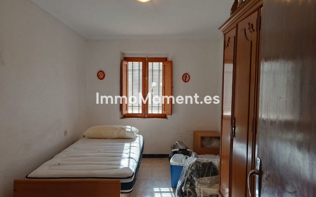 Resale - Villa - Yecla - Yecla Centro