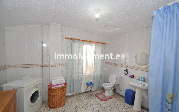 Revente - Maison de campagne - Pinoso - Pinoso Centro