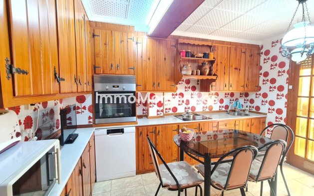 Resale - Townhouse - Elda - Elda Centro