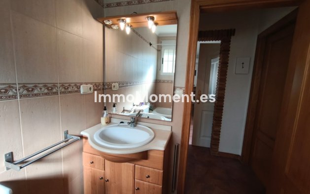 Resale - Villa - Hondón de los Fráiles - Hondón de los Frailes Centro