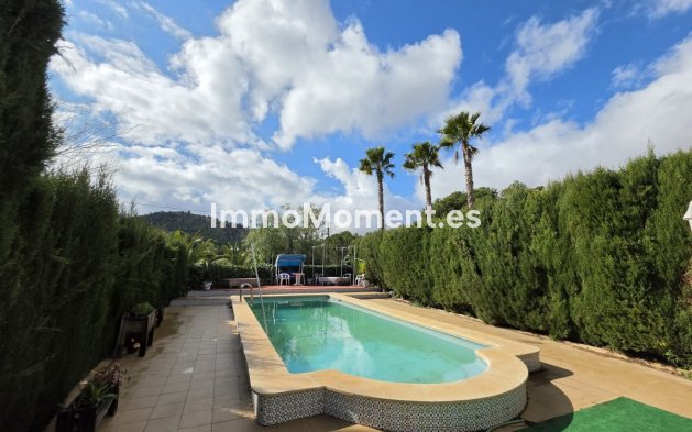 Resale - Villa - Elda - Elda Centro