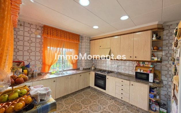 Resale - Villa - Elda - Elda Centro