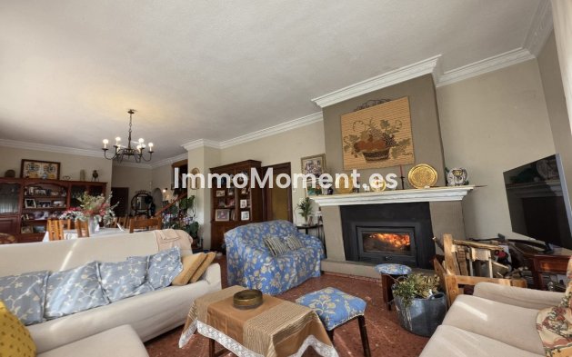 Resale - Villa - Elda - Elda Centro