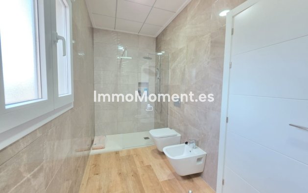 Revente - Villa - Pinoso - Pinoso Centro