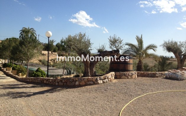 Wiederverkauf - Villa - Abanilla - Abanilla Centro