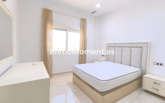 Reventa - Villa - Pinoso - Pinoso Centro