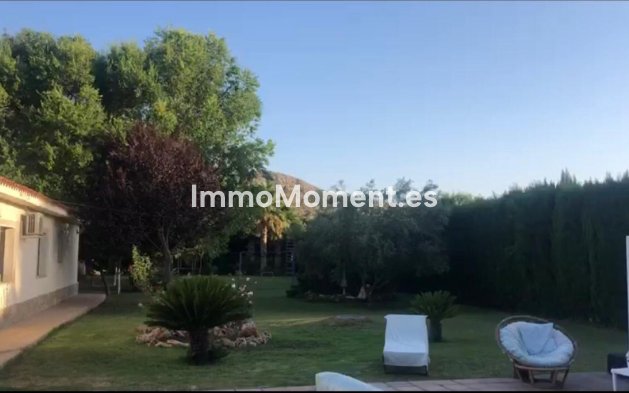 Resale - Villa - Elda - Elda Centro