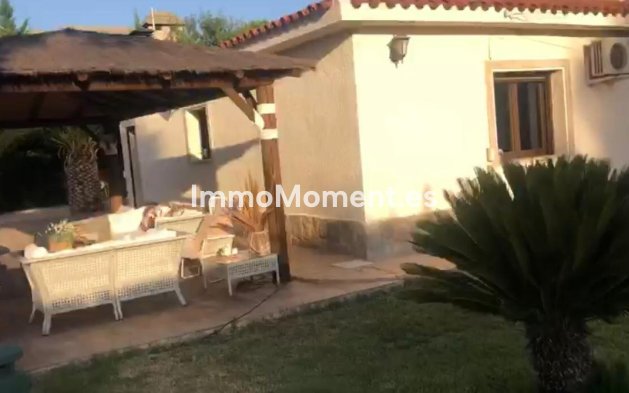 Resale - Villa - Elda - Elda Centro