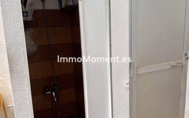 Resale - Villa - Estepona - Selwo