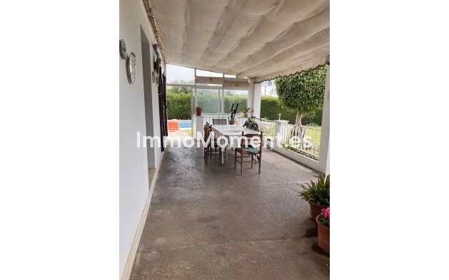 Resale - Villa - Estepona - Selwo