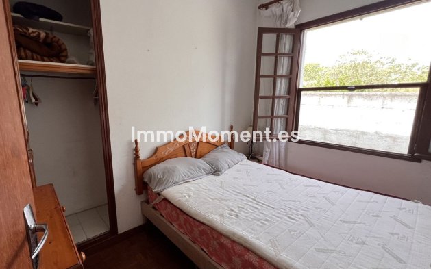 Resale - Villa - Estepona - Selwo