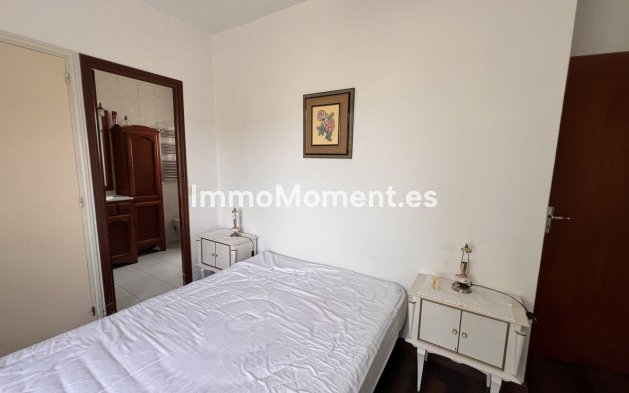 Resale - Villa - Estepona - Selwo