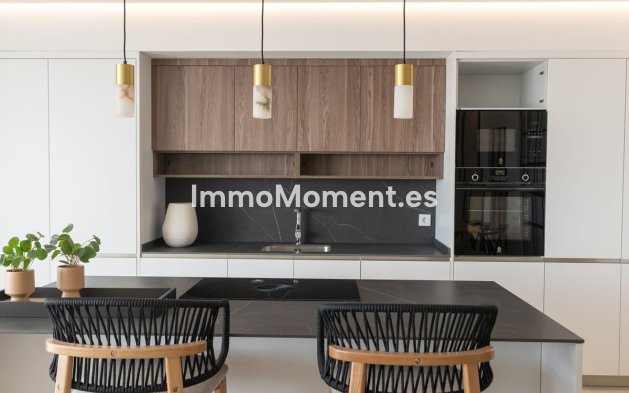 Revente - Appartement - Estepona  - Estepona Centro