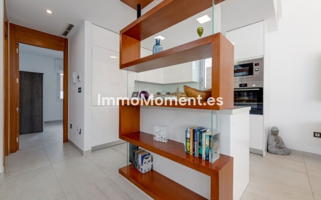 Resale - Villa - Guardamar del Segura - Urbanización El Raso