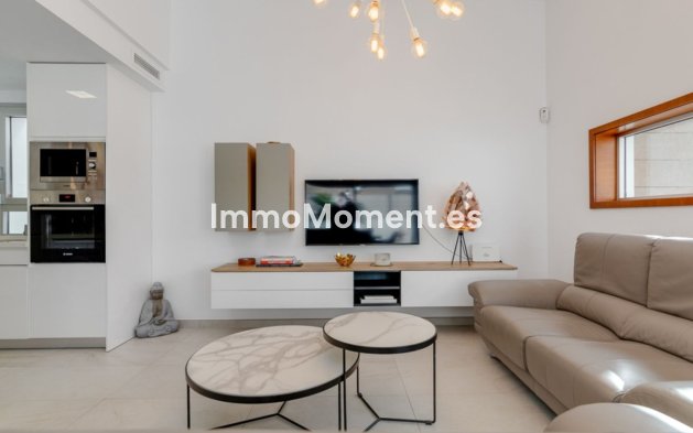 Resale - Villa - Guardamar del Segura - Urbanización El Raso