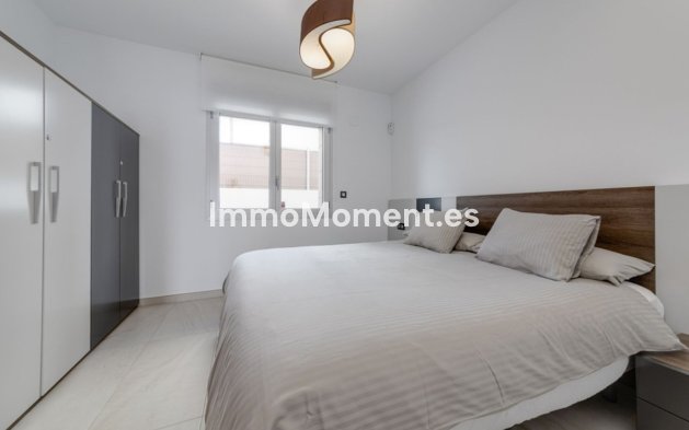 Resale - Villa - Guardamar del Segura - Urbanización El Raso