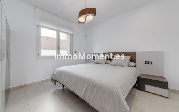 Resale - Villa - Guardamar del Segura - Urbanización El Raso