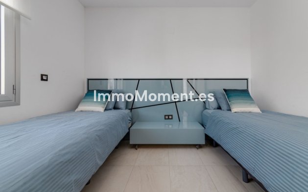 Resale - Villa - Guardamar del Segura - Urbanización El Raso