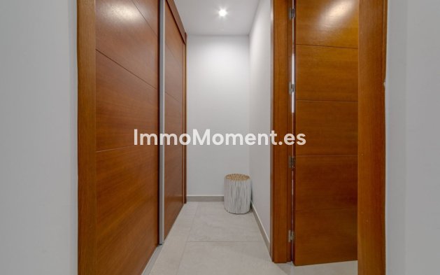 Resale - Villa - Guardamar del Segura - Urbanización El Raso