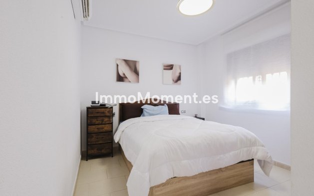 Resale - Townhouse - Torrevieja - Aguas Nuevas