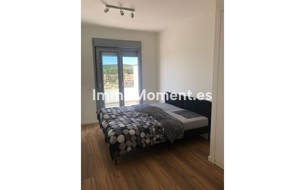 Wiederverkauf - Wohnung - Estepona  - Estepona Centro