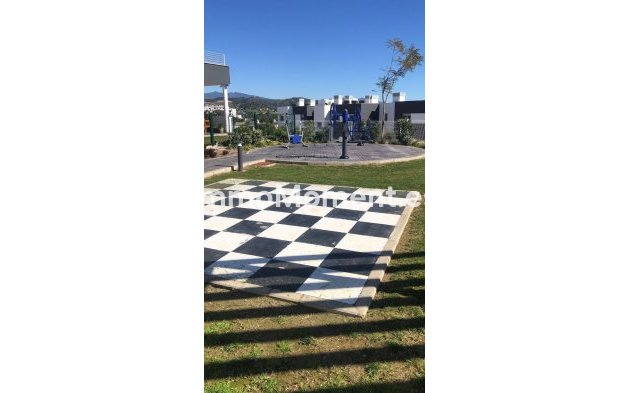 Wiederverkauf - Wohnung - Estepona  - Estepona Centro